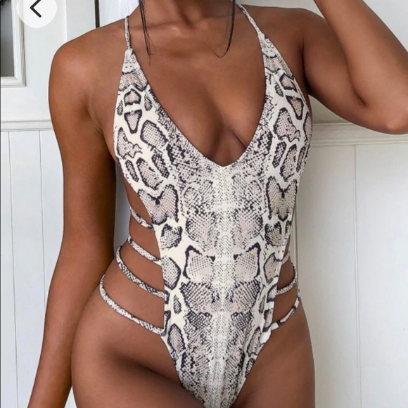 Brand new ZAFUL snake skin one piece bathing suit - Picture 5 of 6